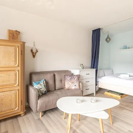 Alpengluehen Lägenhet *